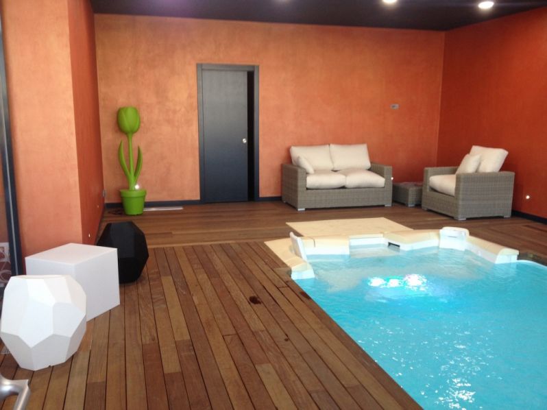 室內(nèi)別墅泳池 室內(nèi)別墅泳池